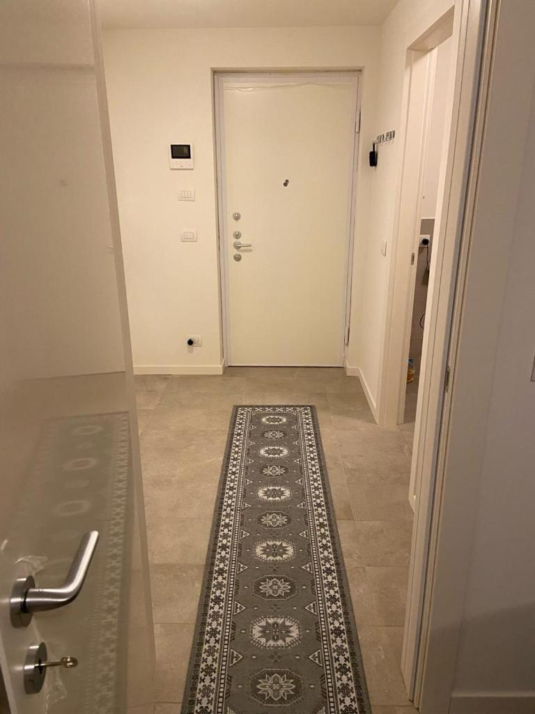 Miriam Apartment Бергамо Екстериор снимка